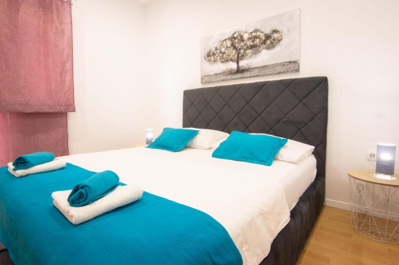 Apartment Cvita Free Beach Parking Makarska Esterno foto